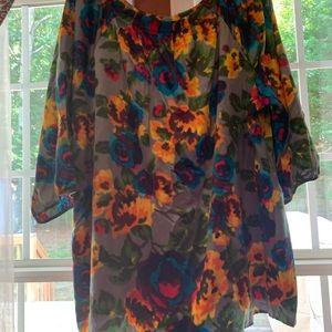 Vibrant multi color Old Navy blouse
